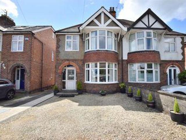 House for sale in The Slade, Oxfordshire