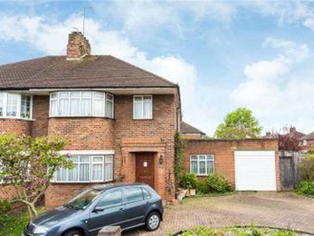 House for sale in Edgware, Greater London