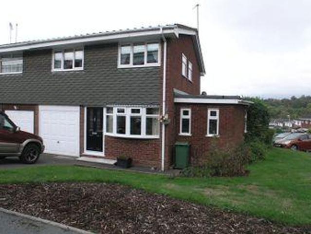 House for sale in Halesowen, West Midlands