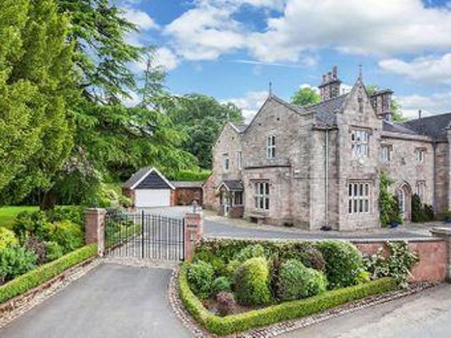 House for sale in Stoke-on-Trent
