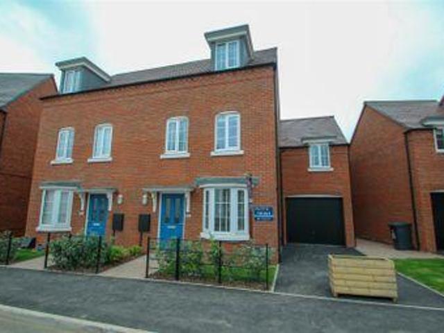 House for sale in Stoke-on-Trent