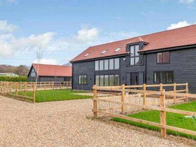 House for sale in Pouchen End, Hertfordshire