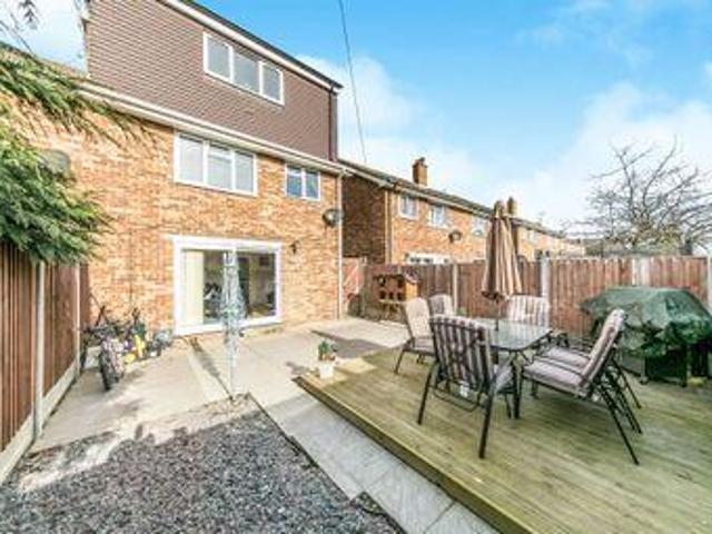 House for sale in Dale Hill, Essex
