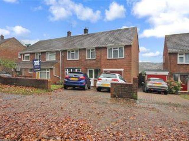 House for sale in Chatham Docks, Chatham
