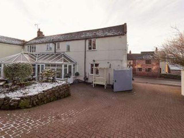 House for sale in Stoke-on-Trent