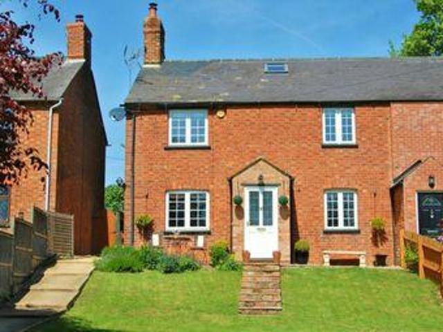 House for sale in Northampton, Northamptonshire