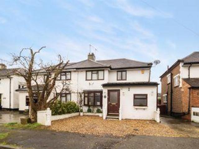 House for sale in Borehamwood, Hertsmere