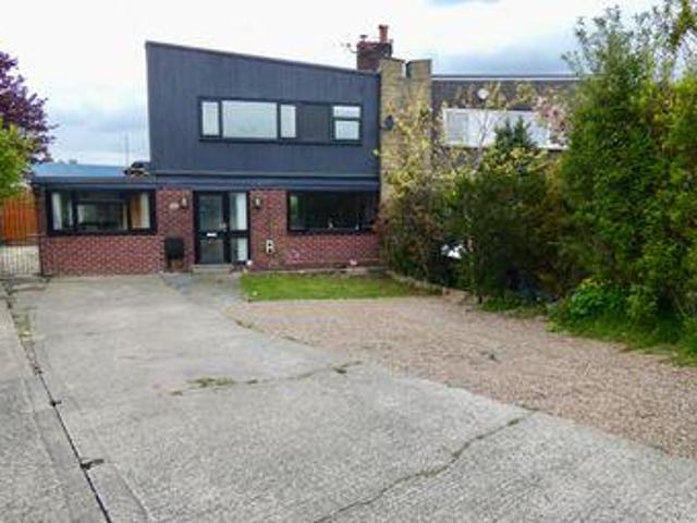 House for sale in Cleckheaton, West Yorkshire