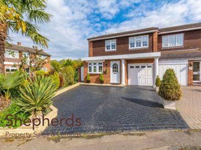 House for sale in Broxbourne, Hertfordshire