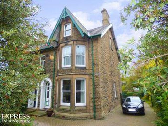 House for sale in Charlesworth, East Midlands