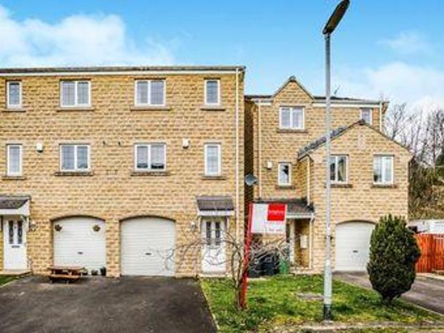 House for sale in Heckmondwike, West Yorkshire