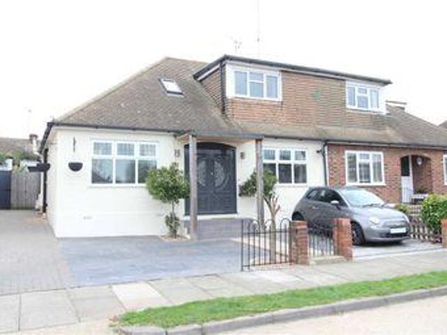 House for sale in Alton Barnes, Essex