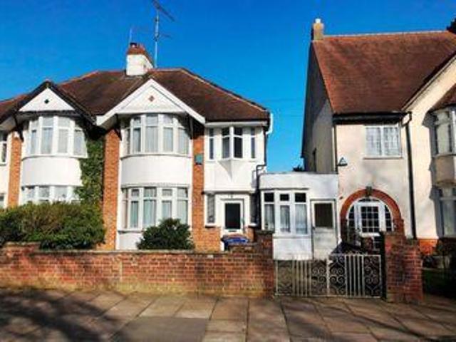 House for sale in Northampton, Northamptonshire