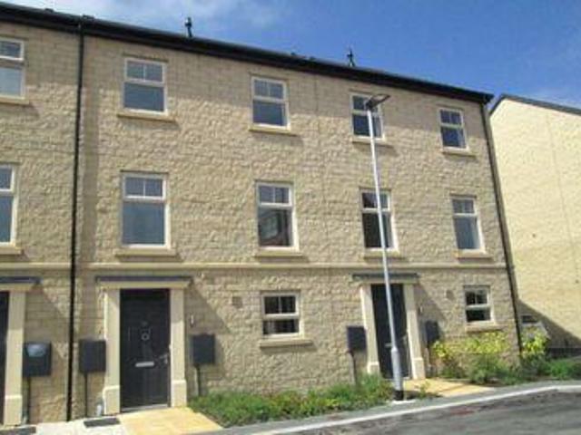 House for sale in Pontefract, West Yorkshire