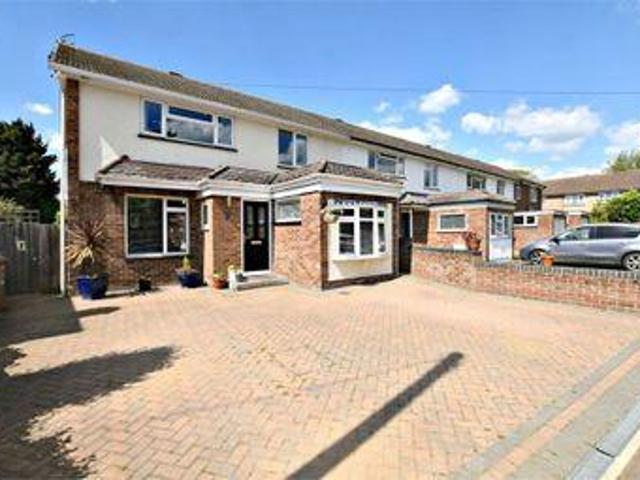 House for sale in Abbots Langley, Three Rivers