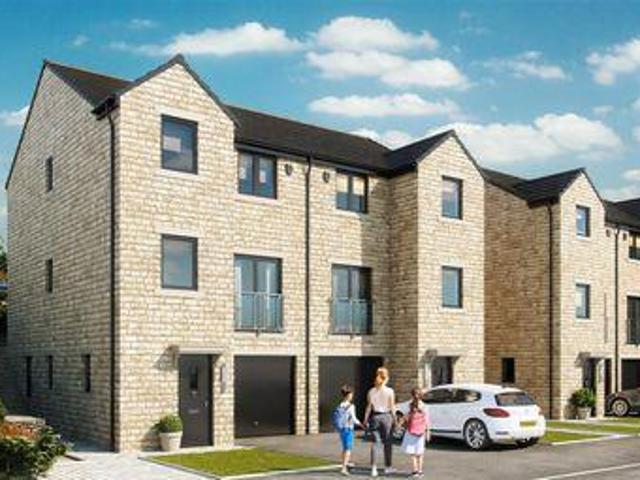 House for sale in Brighouse, West Yorkshire