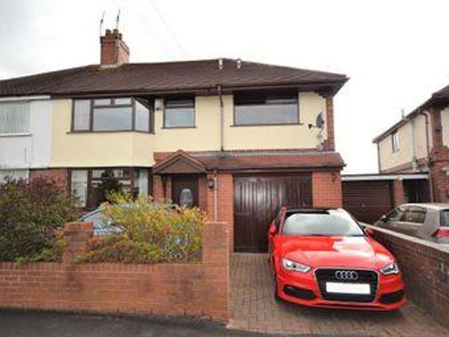 House for sale in Stoke-on-Trent