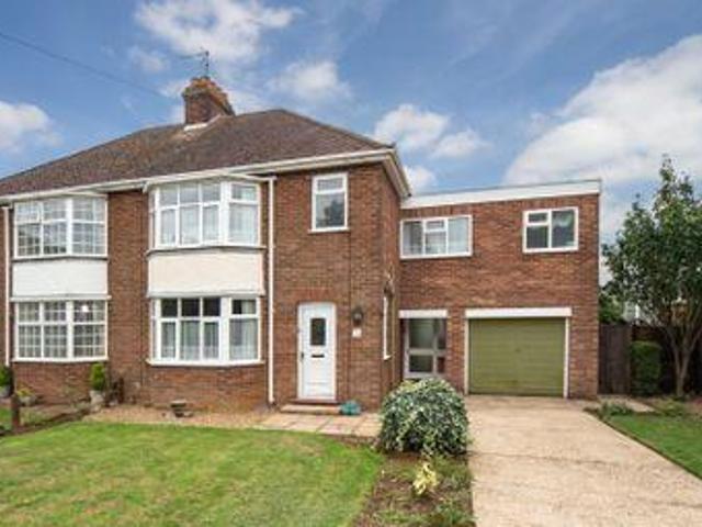 House for sale in Dunstable, Bedfordshire