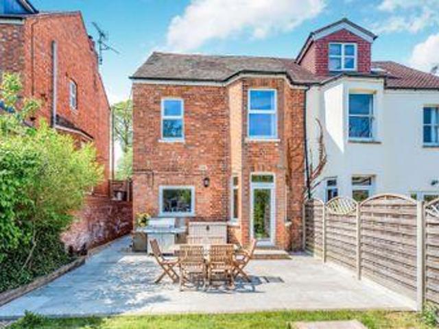 House for sale in Aldershot, Hampshire