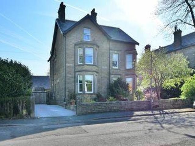 House for sale in Charlesworth, East Midlands