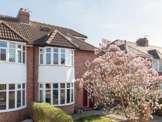 House for sale in High Field, York