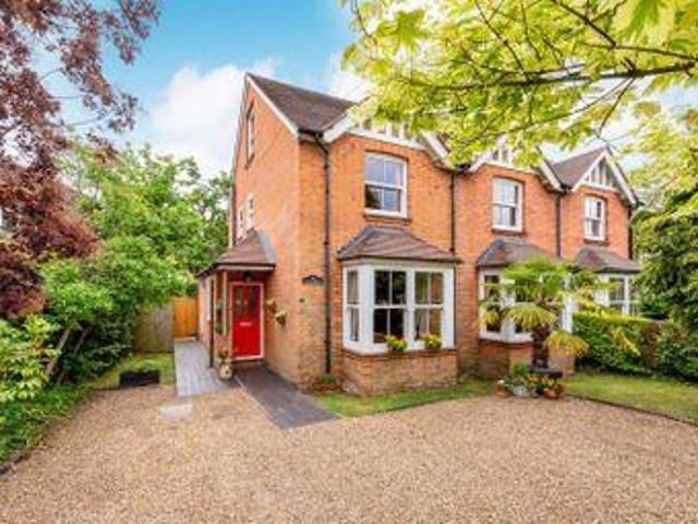 House for sale in Pachesham Park, Surrey