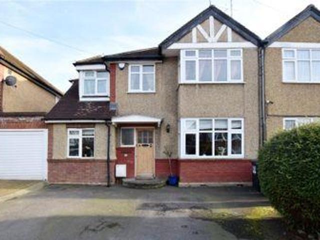 House for sale in Watford, Hertfordshire