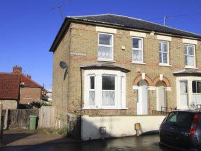 House for sale in Uxbridge, Greater London