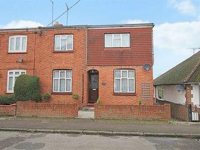 House for sale in Northampton, West Northamptonshire