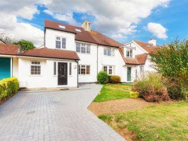 House for sale in Wexham and Ivers Community Board, Iver