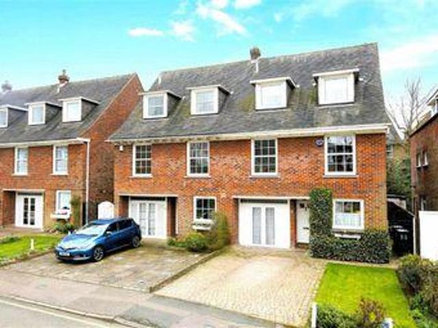 House for sale in Epping