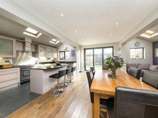 House for sale in Twickenham, Greater London