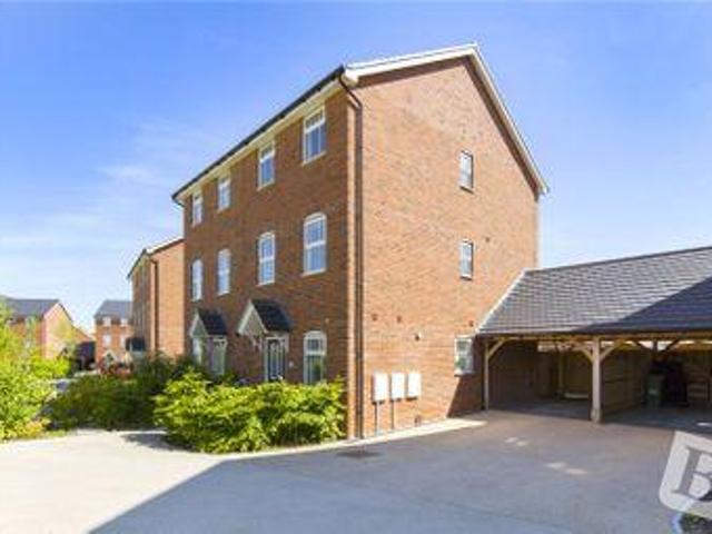 House for sale in Monks Orchard, Kent