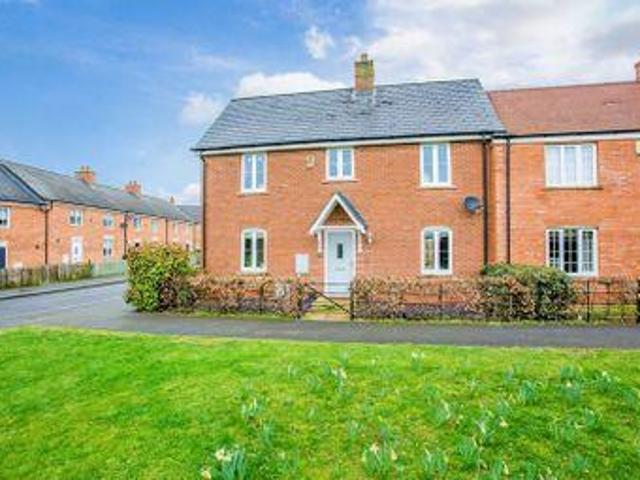 House for sale in Buckingham, Buckinghamshire