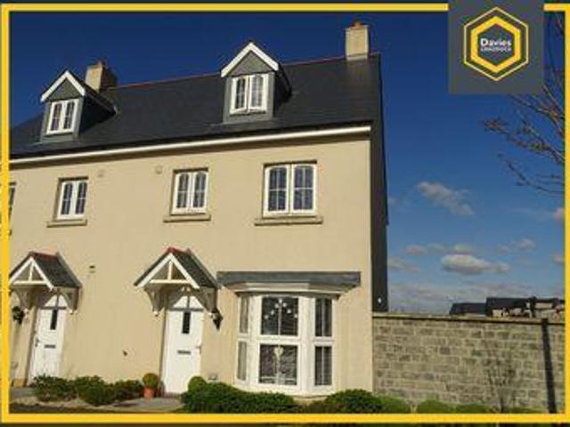 House for sale in Llanelli, Wales