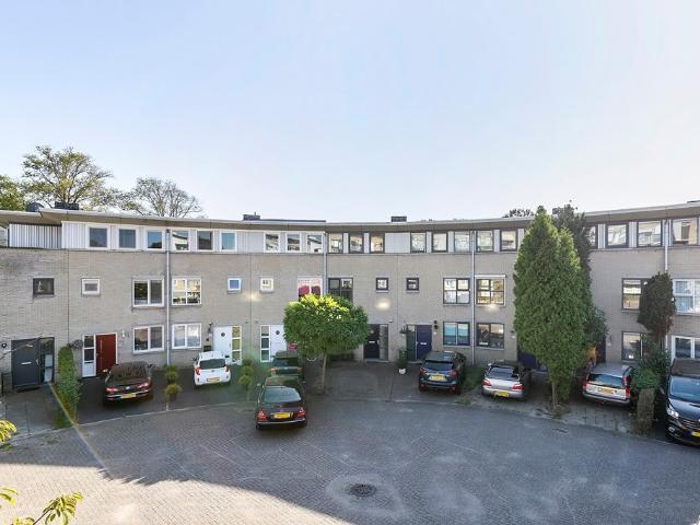 Woning te huur in Vrederust, Den Haag