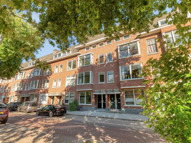 Appartement te huur in Bloemhof, Rotterdam