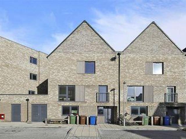 House for rent in Lyons, Greater London