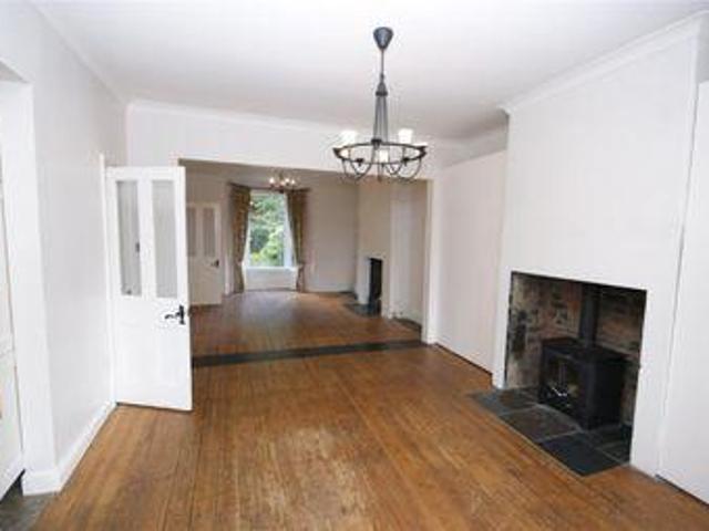 House for rent in Halifax, West Yorkshire