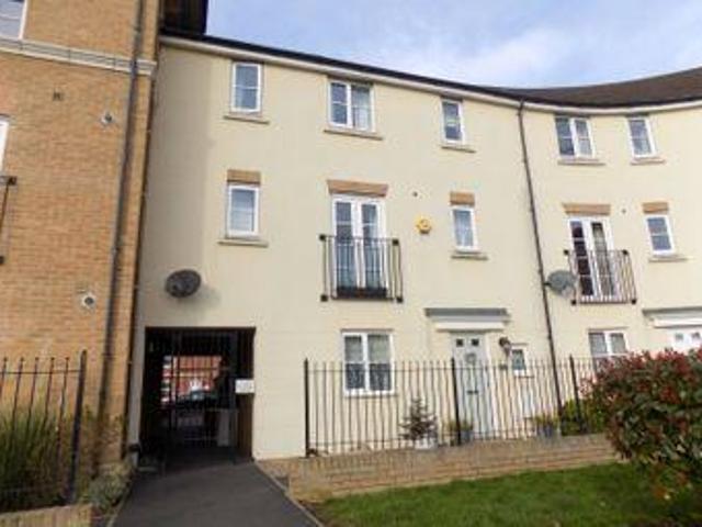 House for sale in Swindon