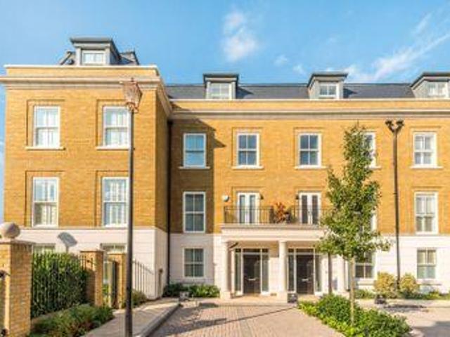 House for sale in Twickenham, Greater London