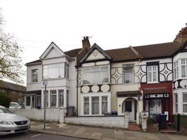 House for sale in Wembley, Greater London