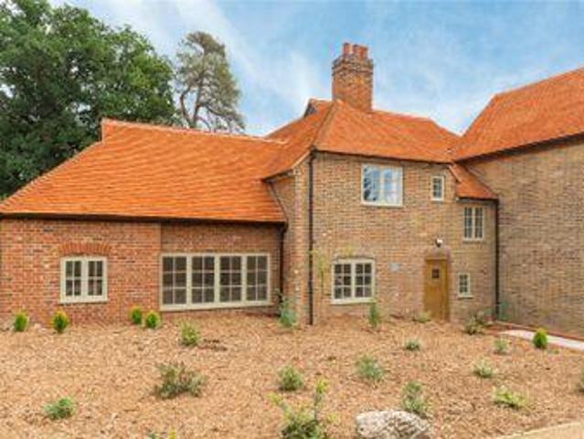House for sale in Gerrards Cross, Denham