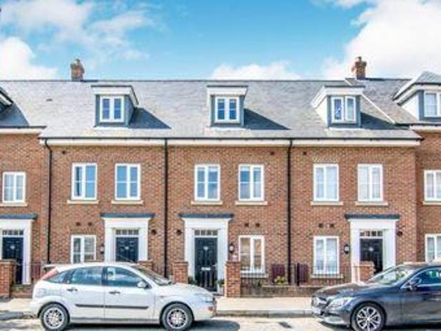 House for sale in Bedford