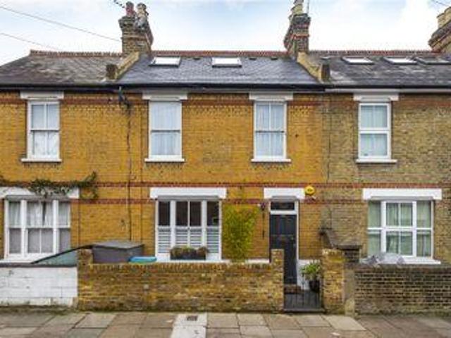 House for sale in Twickenham, Greater London