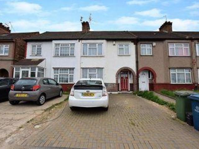 House for sale in Greater London
