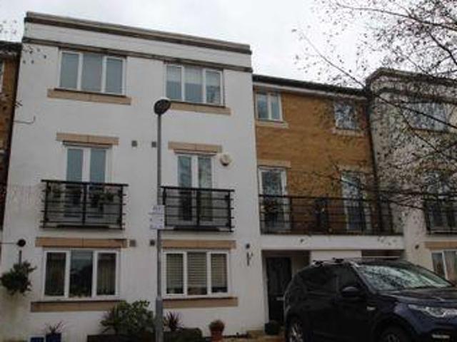 House for sale in Pouchen End, Hertfordshire