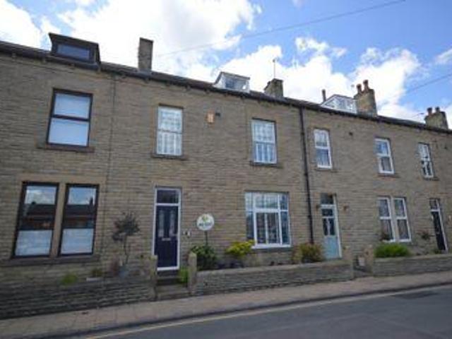 House for sale in Ossett, West Yorkshire