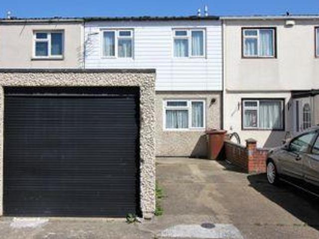 House for sale in South Ockendon, Essex