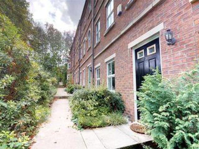 House for sale in Pudsey, West Yorkshire